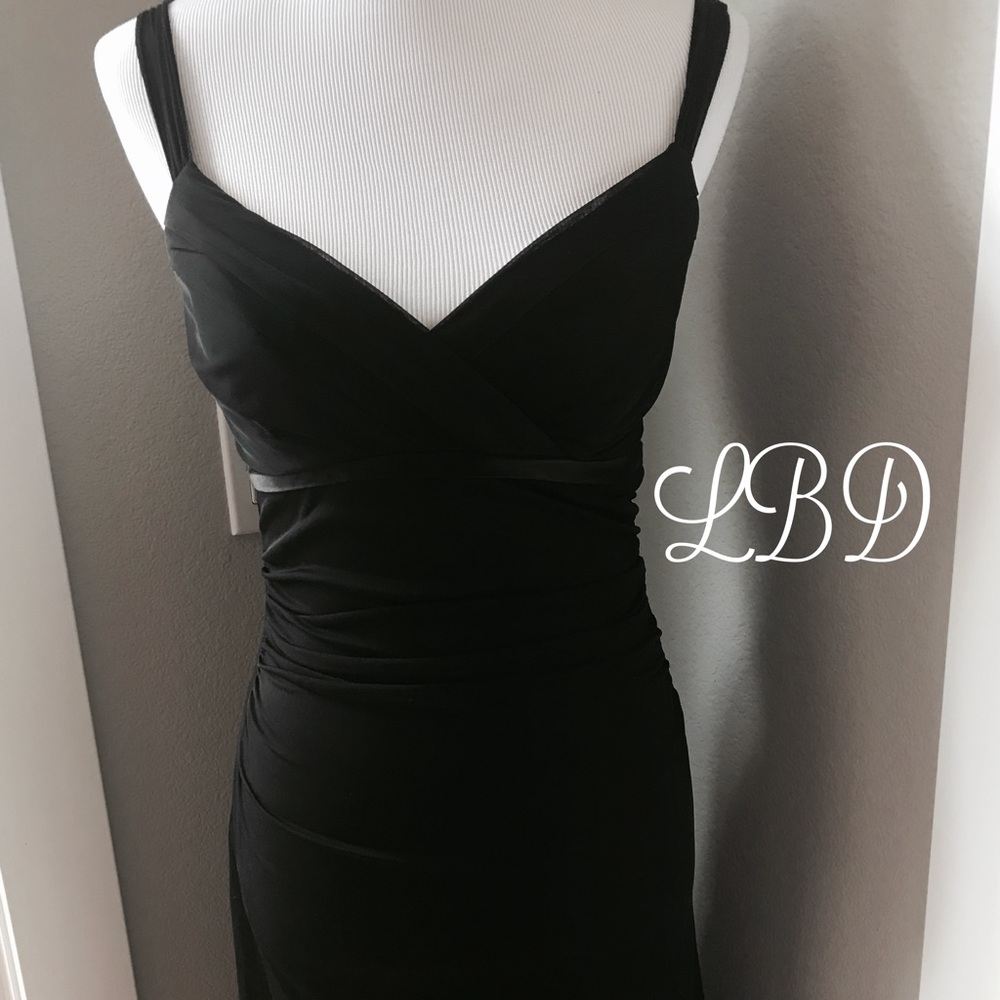EUC Little Black Dress 🖤